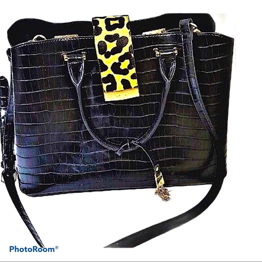 ❤️SOLD❤️ DUNE LONDON black leather crossbody tote - Picture 2 of 5